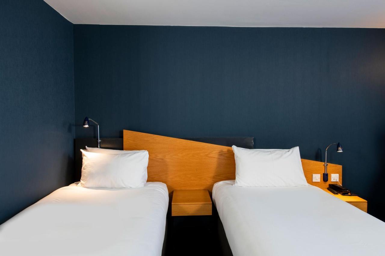 Express By Ihg Hamilton