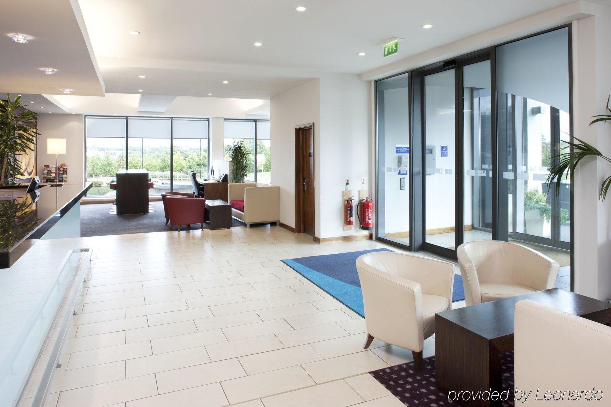 Express By Ihg Hotel 3*