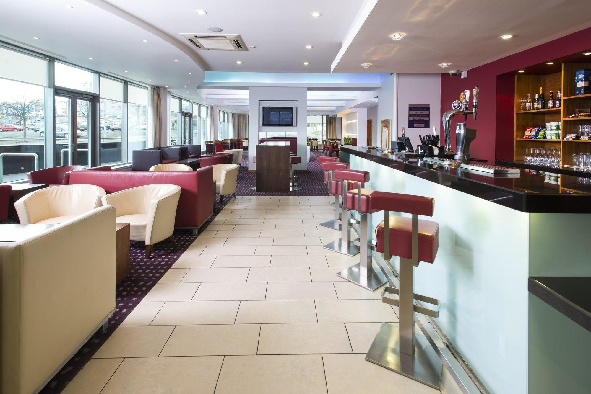 Express By Ihg 3*