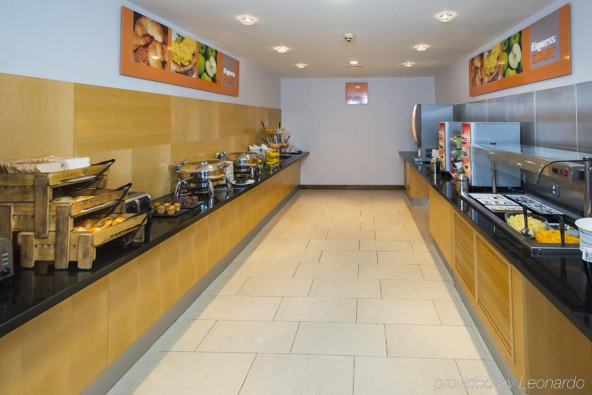 Express By Ihg Hotel
